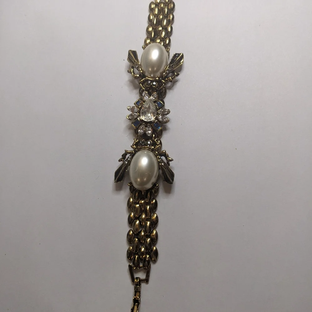 Vintage Simulated Pearl &‎ Rhinestone Bar Brooch – 6 Inches Inches